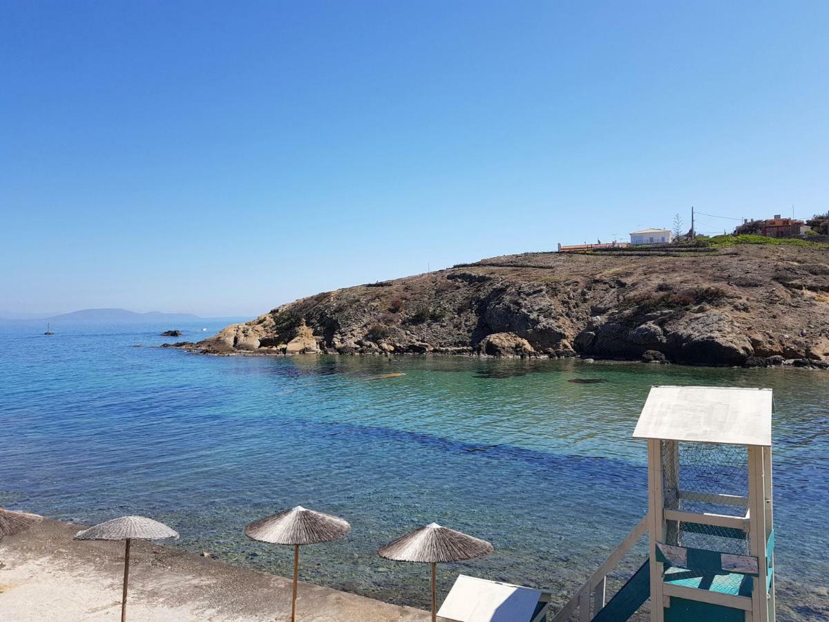 Villa Blue. Two Storey House, 100 Meters From Sea Rafína Kültér fotó